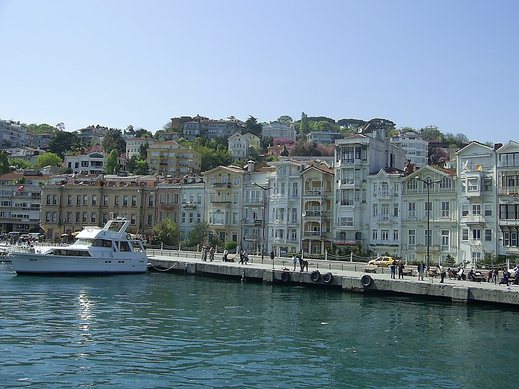 İstanbul, Beşiktaş, Arnavutköy