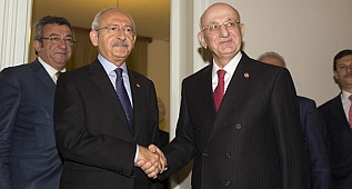 TBMM Başkanı Kahraman, Kılıçdaroğlu'nu Ziyaret Etti