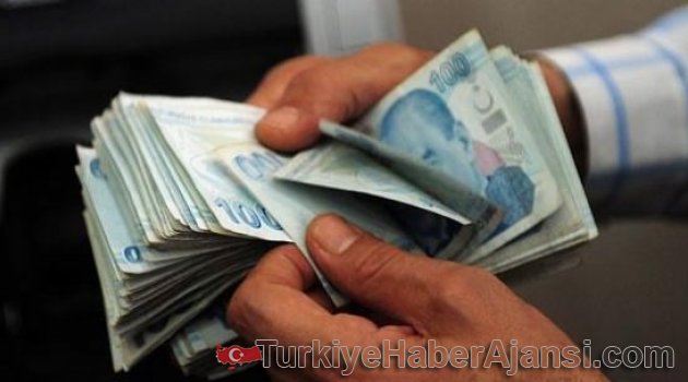 1.5 Milyon Öğrenciye 400 Lira Burs