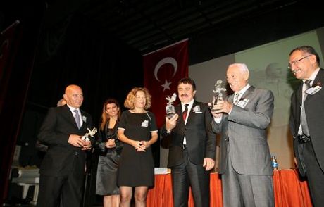 Türkçe Aşığı Selçuker Unutulmadı