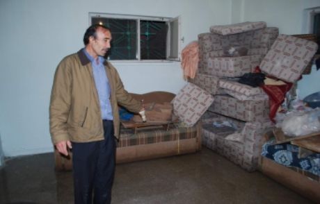 Evleri Sular Altında Kalan Aileler Çaresiz