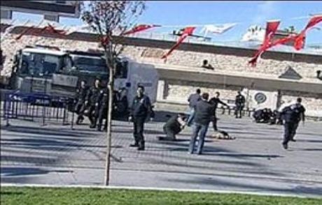 İstanbul Taksim'de Patlama