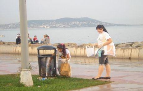 Maltepe Engellere Karşı Kapak Topluyor