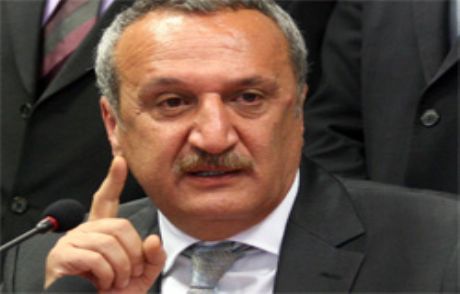Mehmet Ağar'dan Sürpriz Ziyaret