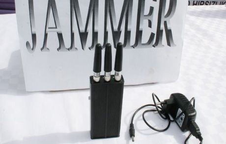Jammer Cihazıyla Yakalandı