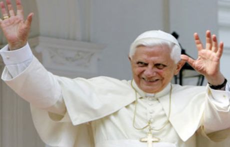 Papa'dan Tarihi Açıklama
