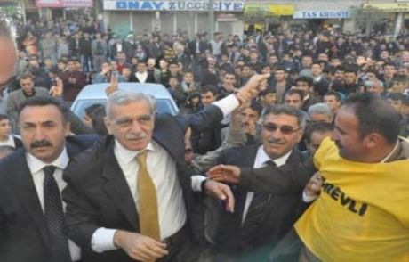 Kürtler Kendini Yönetmek İstiyor