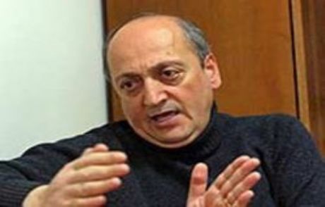 Bahçeli'nin Başdanışmanı İstifa Etti