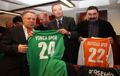 Ataşehir Belediyesi'nden Amatör Spora Katkı