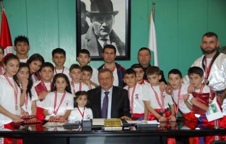 Bahçelievler’de Sportif Yatırımlar…