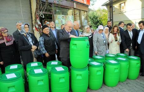 Çöp Bidonlarını Turşuluk Olarak Kullanmayın