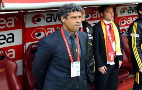 Frank Rijkaard 1. Oldu!