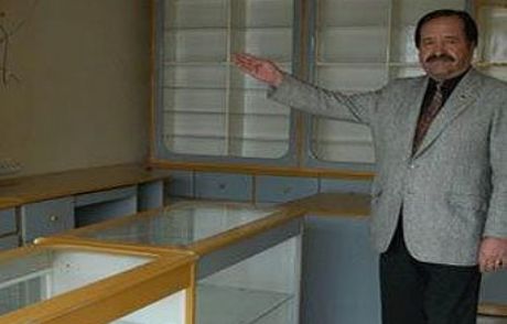 Ovacık'ın Tek Eczanesi Kapandı
