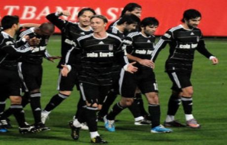 Yıldızlar Geldi, Eldekiler Gerdi!
