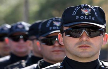 Kahraman Polislere 24'er Maaş İkramiye