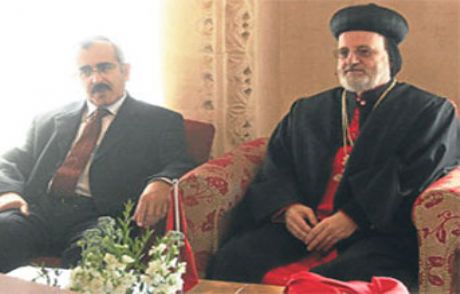 Kilisede Alçak Koltuk Ayarı