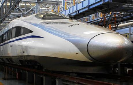 Bu Tren Uçakla Yarışıyor!