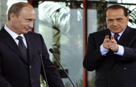 Putin'den Berlusconi'yi Bayıltan Hediye
