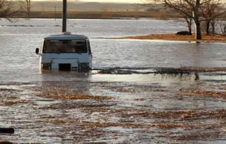 Yağmur Türkiye'yi Felç Etti