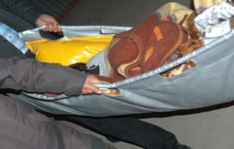 Bıçaklanıp Boğazı Kesilmiş Ceset Bulundu