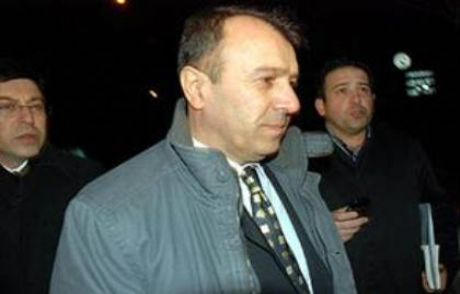 Albay Gençoğlu'nun Tutuklanmasına İtiraz