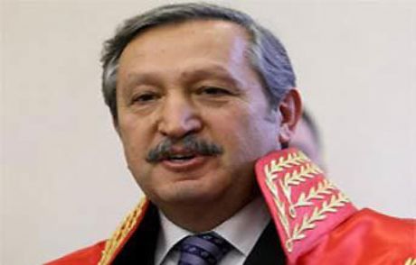 Önce Yasaları Açıp Okusunlar