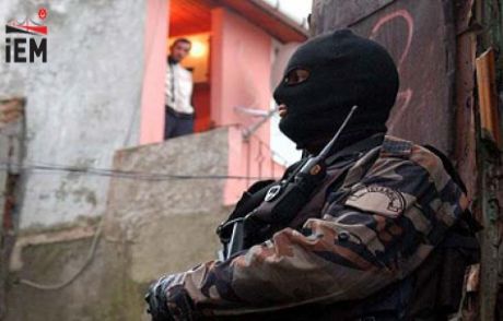 İstanbul Polisi 30 Pkk'lı Yakaldı