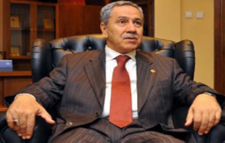 Arınç'ın Gafları Siyasi Literatüre Girdi