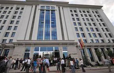 Akp’de Hareketli Saatler