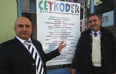 Yasal Haklar İçin Afişli Uyarı