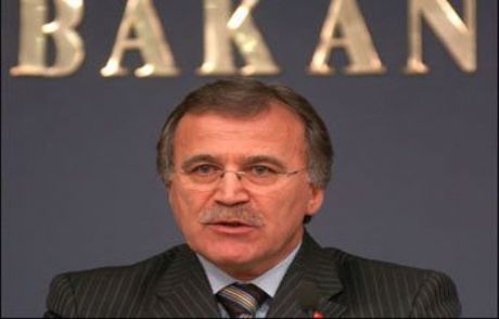 Meclis Başkanı Kavgaya El Koyuyor!