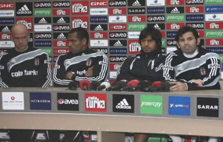 Futbolcular Başkana Kızgın