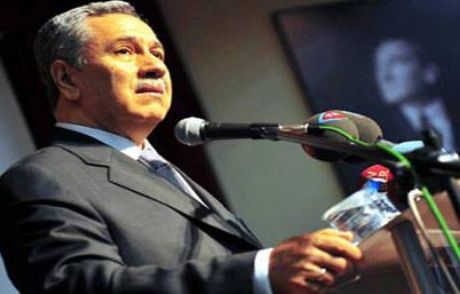 Arınç 'yuh' Dediği Ödül Törenine Davetli