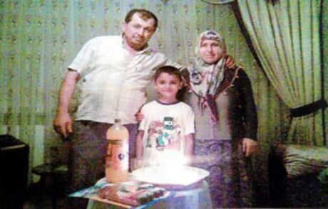 Evlat Edindikleri Çocuk Feci Şekilde Öldü