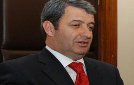 'yasak Aşk' Meclis'teki Koltuğundan Etti