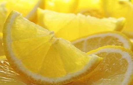 Elinde Yarım Limon Var Diye 9 Yıl Ceza Aldı