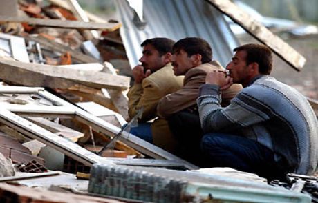 Depremde Nasıl Hayatta Kalınır?