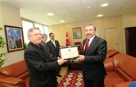 Başkan Yıldırım'dan Başkan Erdem'e
