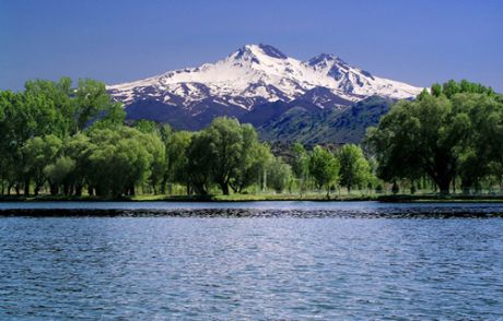 Erciyes Dağı'na Kar Yağdı