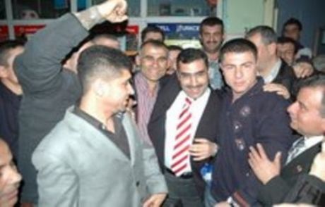 Akp Adayı Çelikcan Kurayla Kazandı