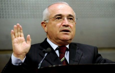 Cemil Çiçek'i Çıldırtan Soru