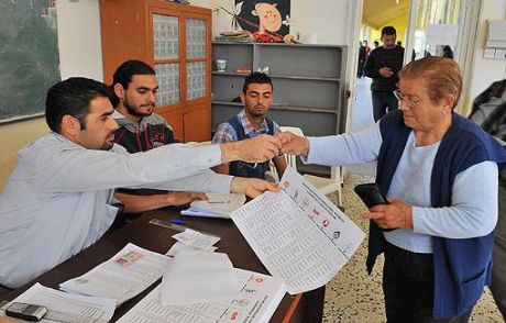 Kıbrıs Türk Halkı Sandık Başında