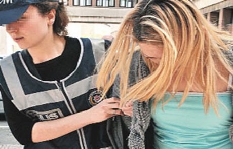 Torbadan Komiser Kızı Çıktı