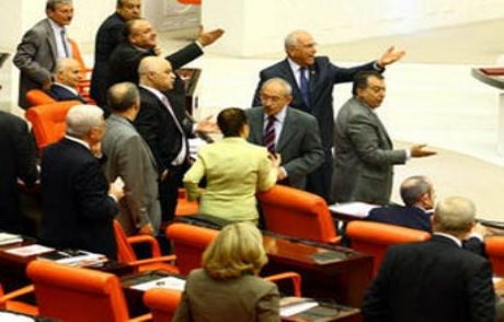 Askere Sivil Yargı Yolu Açılıyor