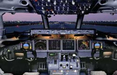 Pilot Kokpitte Hostesi Taciz Etmiş