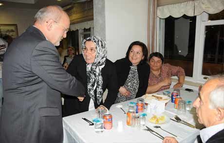 Çelikbilek'ten, Emeklilere Vefa Gecesi