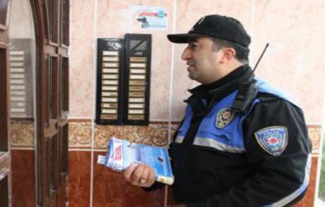 Hırsızım Diyene Kapıyı Açtılar