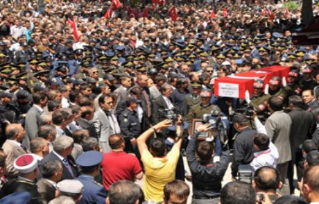 Şehit Cenazesinde Bir İlk!