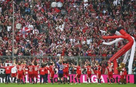 Bayern Münih Şampiyon