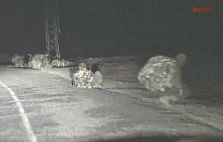 Geceyarısı Kato Dağı'na Çıktılar